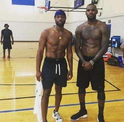 里勒的震撼 里勒的震撼